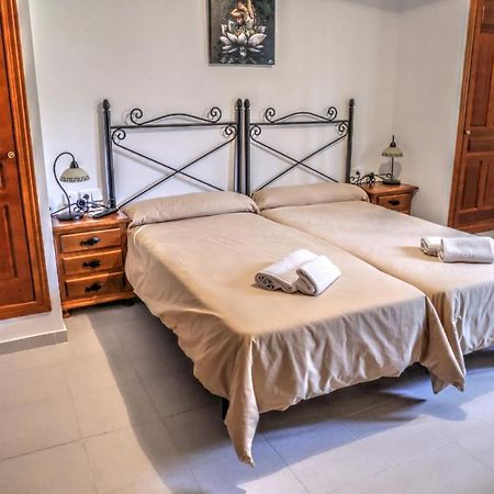 Hostal Rural De Cuadros Bedmar y Garciez ภายนอก รูปภาพ