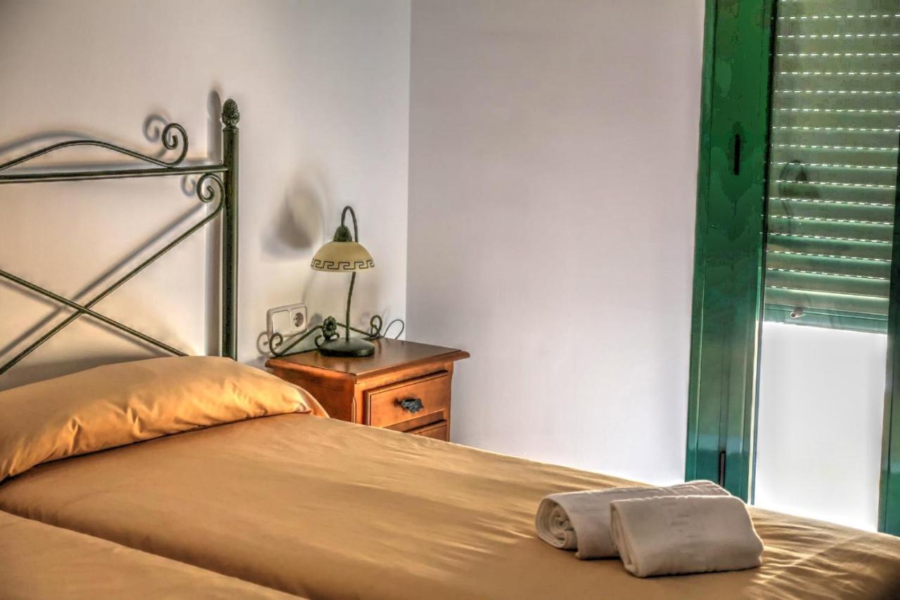 Hostal Rural De Cuadros Bedmar y Garciez ภายนอก รูปภาพ