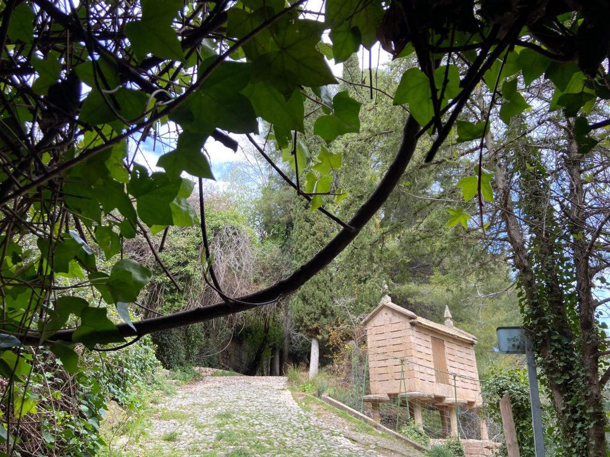 Hostal Rural De Cuadros Bedmar y Garciez ภายนอก รูปภาพ