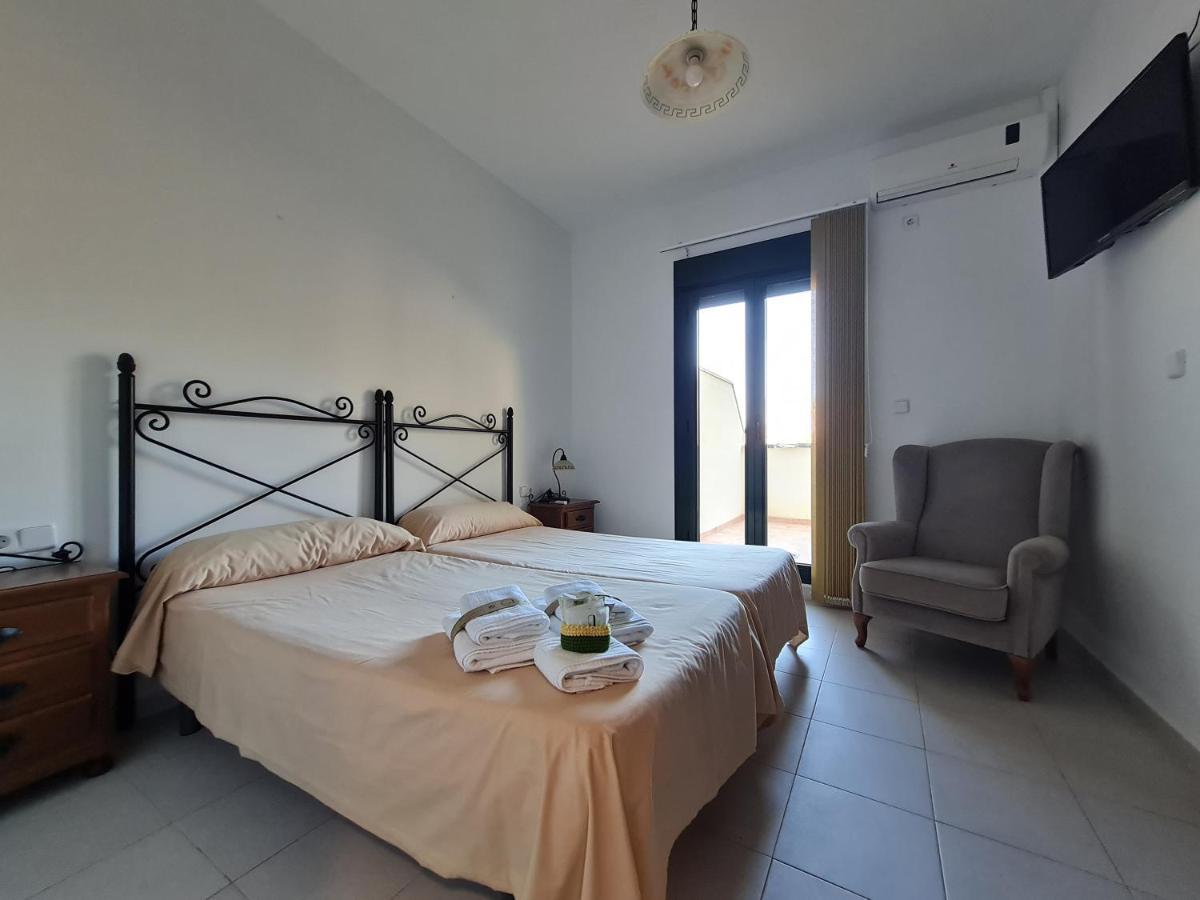 Hostal Rural De Cuadros Bedmar y Garciez ภายนอก รูปภาพ